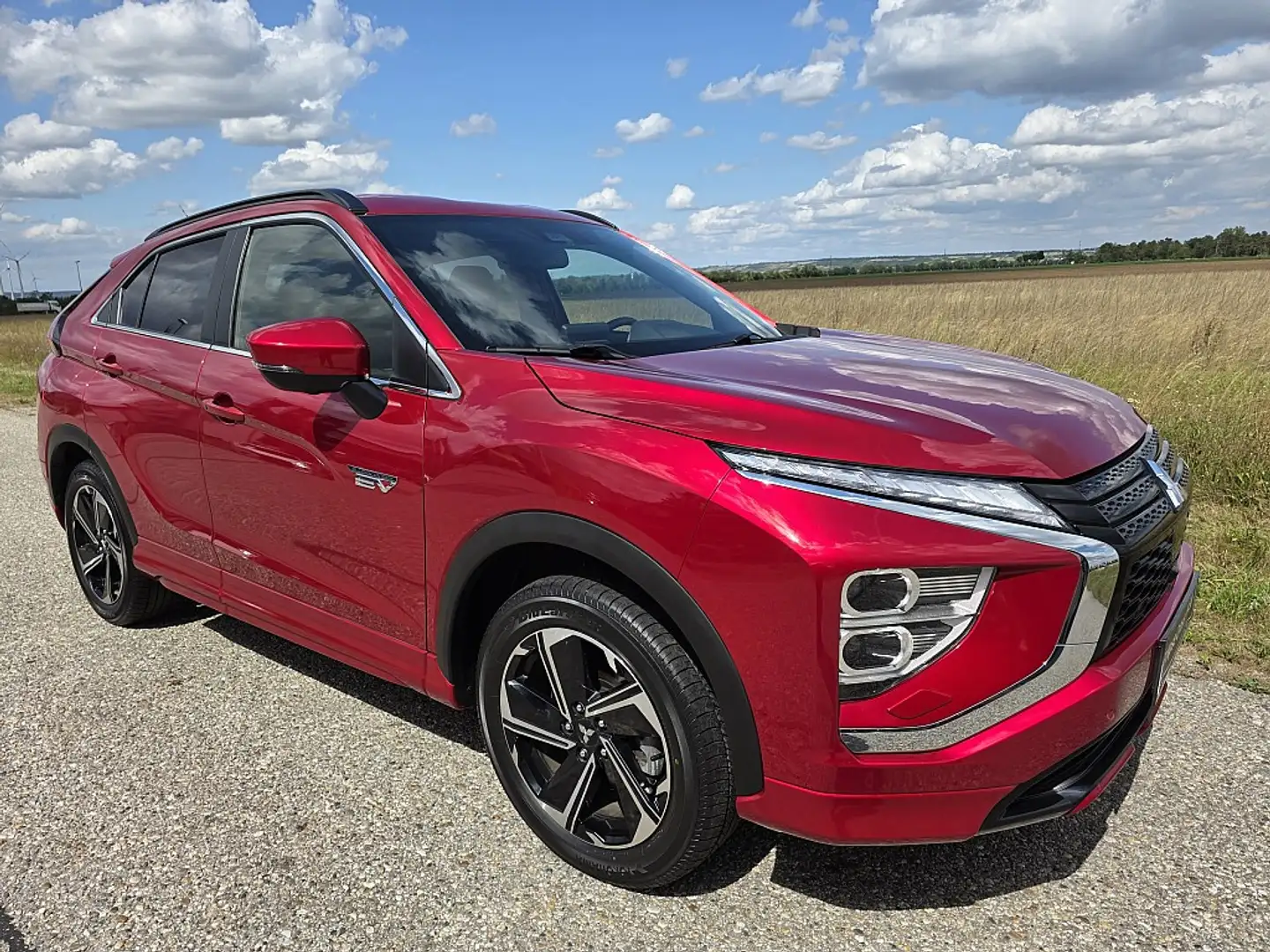 Mitsubishi Eclipse Cross 2,4 PHEV 4WD Diamond CVT Aut. Rot - 1