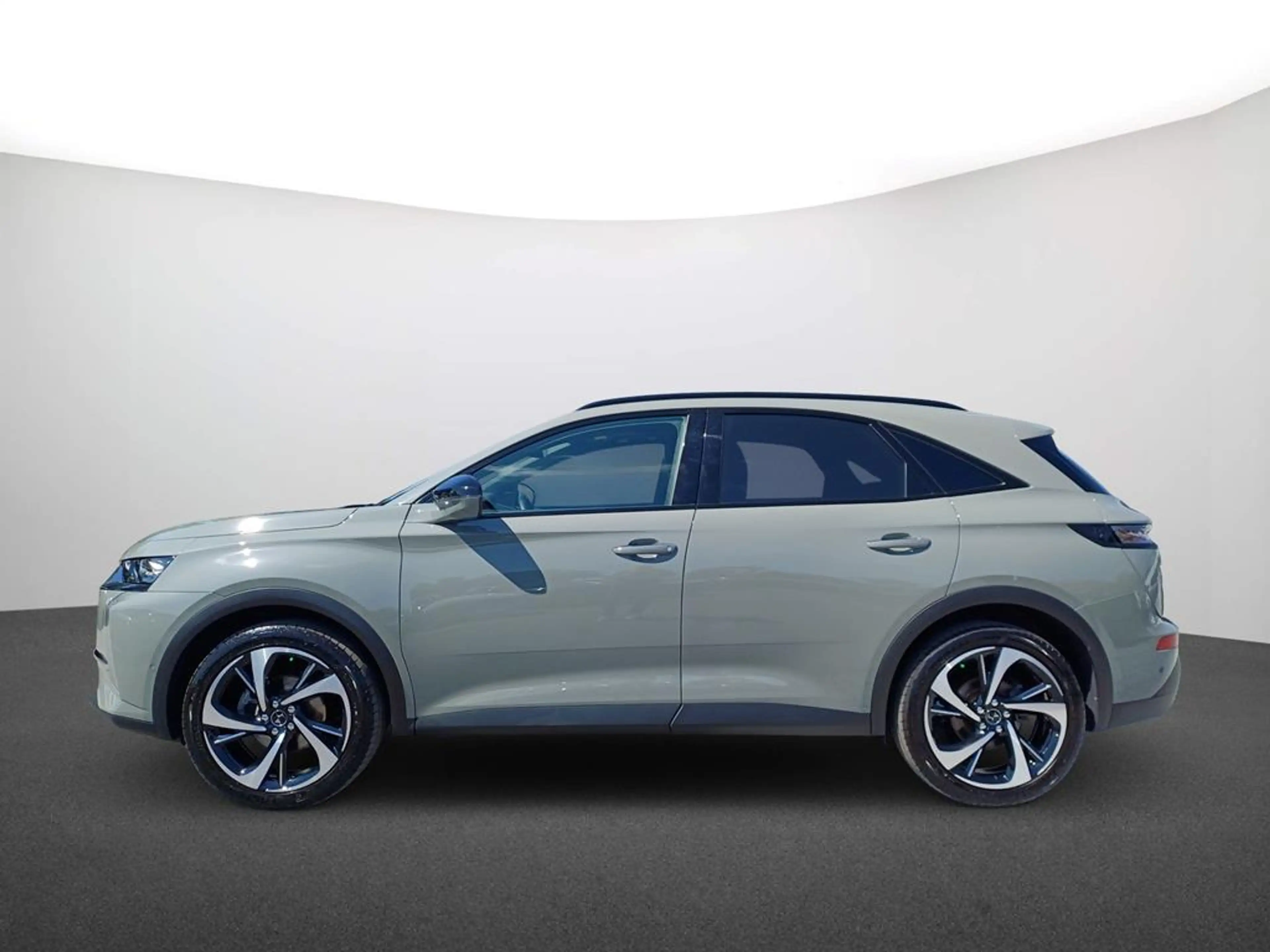 DS Automobiles DS 7 DS 7 OPERA BlueHDI 130 — photo 4