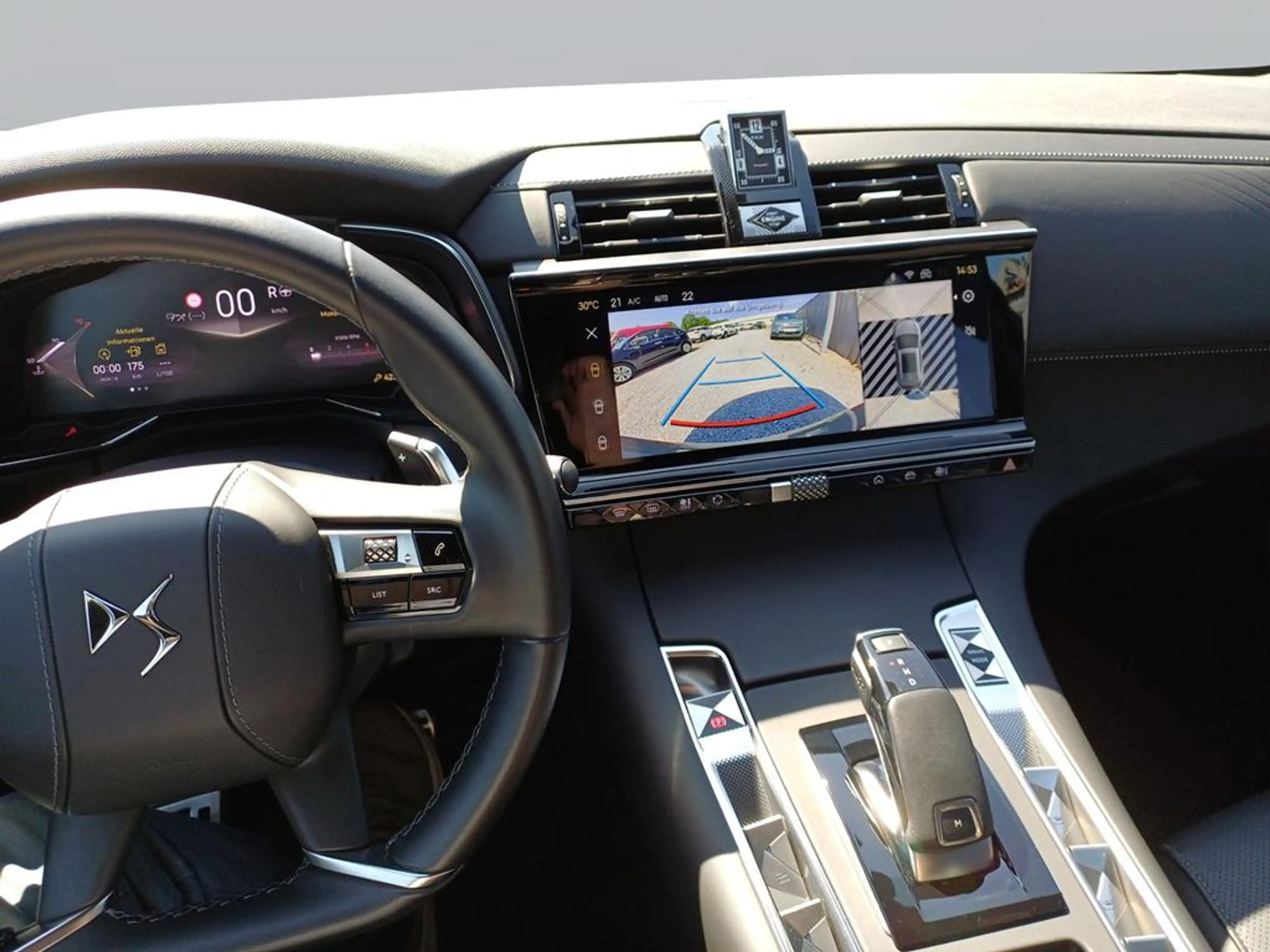 DS Automobiles DS 7 DS 7 OPERA BlueHDI 130 — photo 11