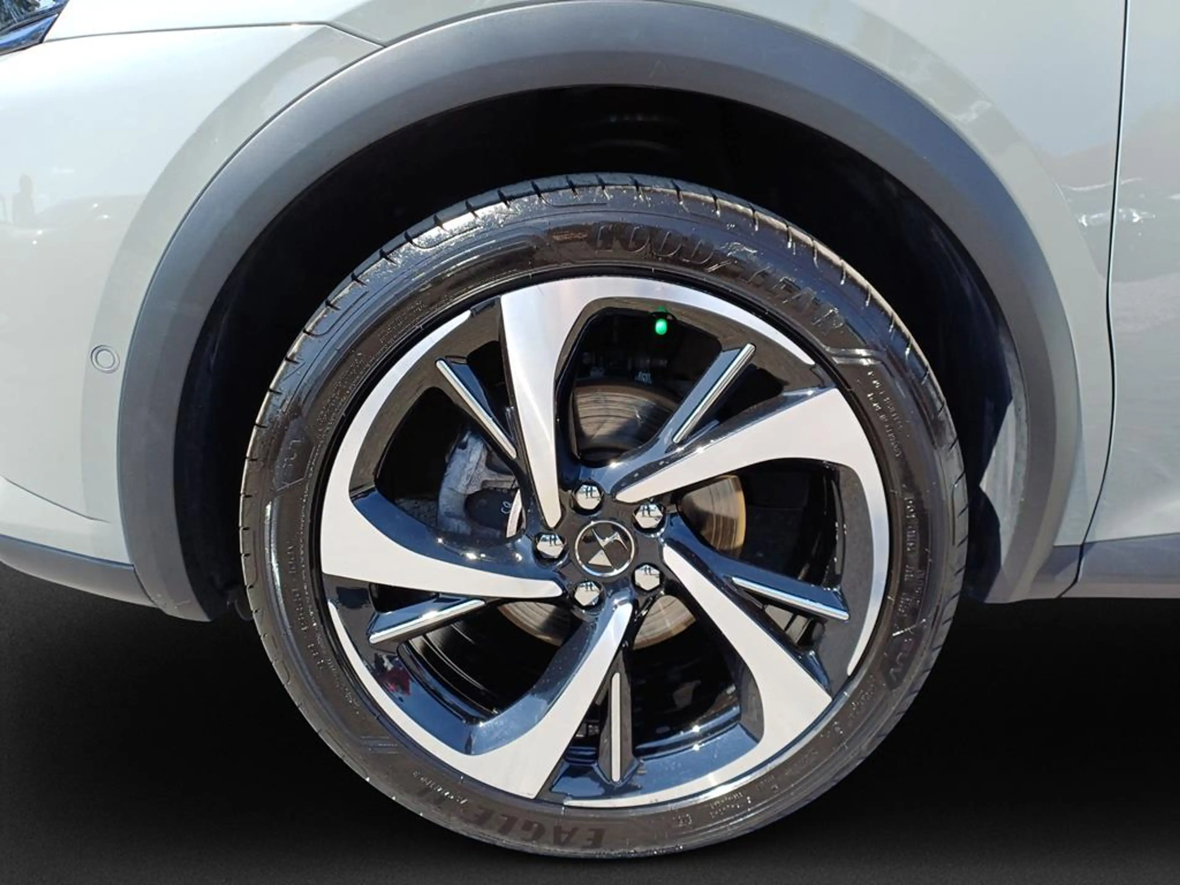 DS Automobiles DS 7 DS 7 OPERA BlueHDI 130 — photo 7