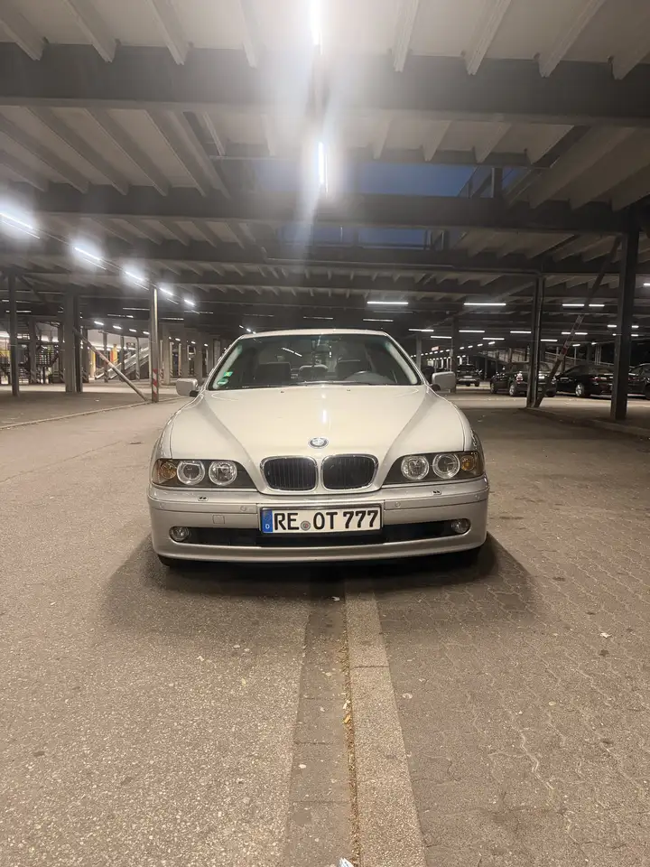 BMW 520i Edition Lifestyle, foto 2