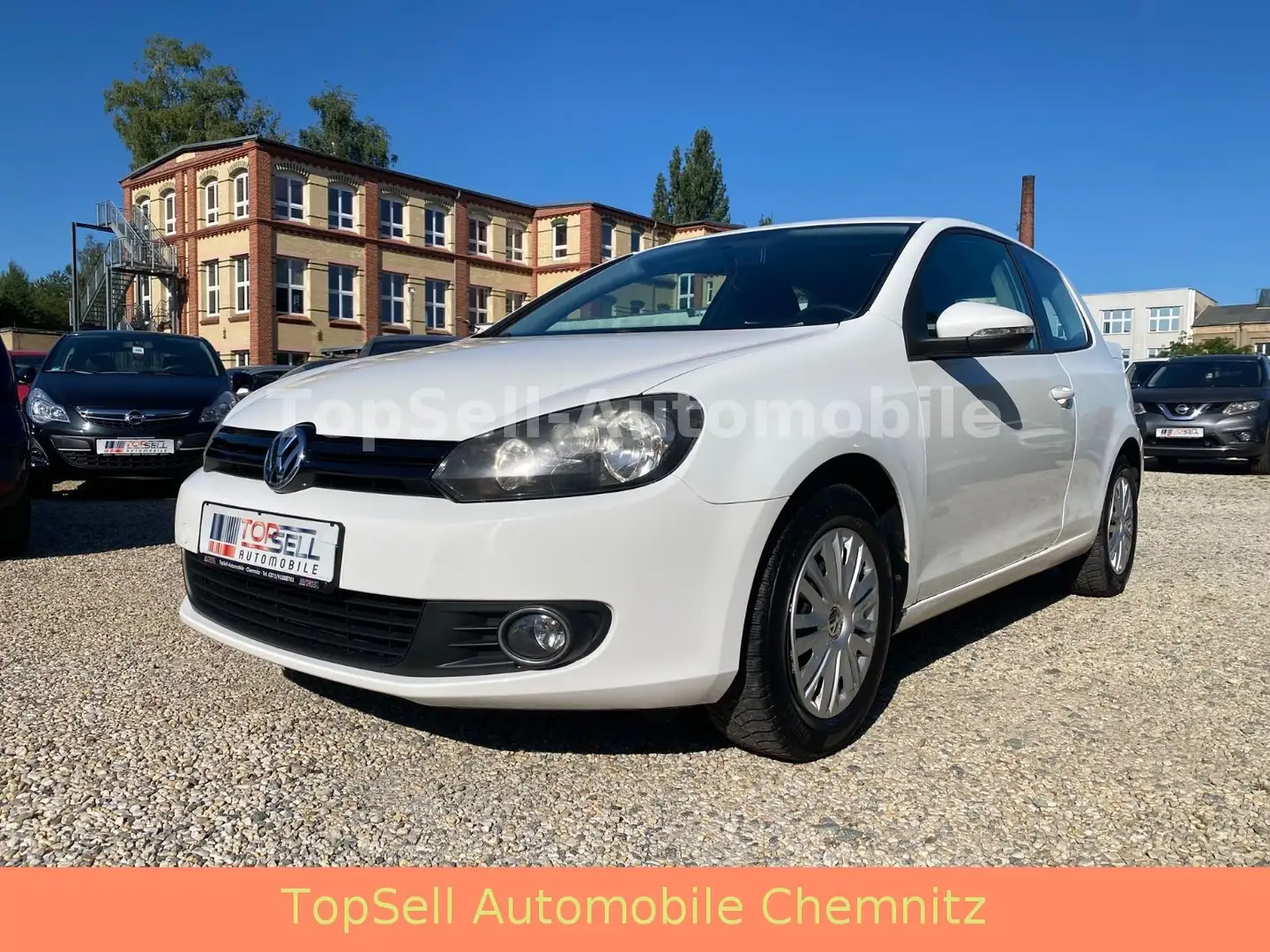 Volkswagen Golf 6 1.6 Trendline 1.Hand Euro5 Climatic Blanc - 1