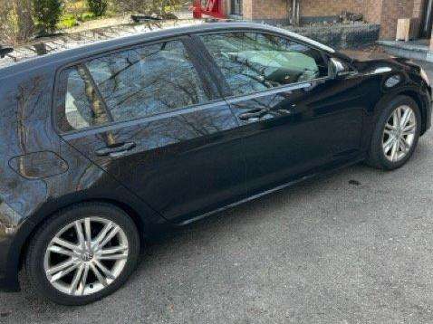 2015 Volkswagen Golf Highline alt 3