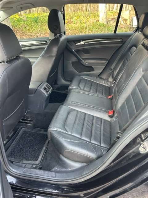 2015 Volkswagen Golf Highline thumb 8