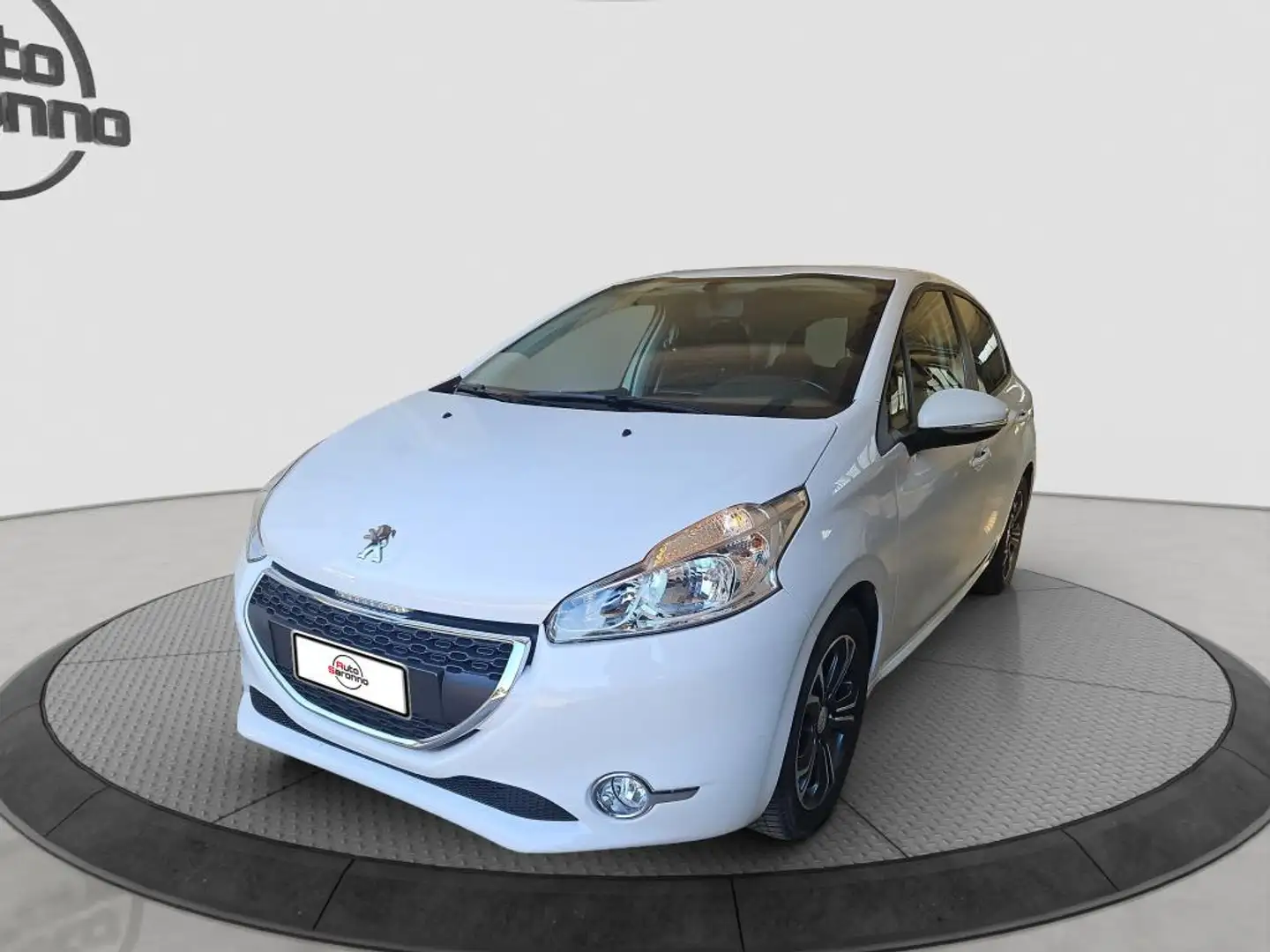 Peugeot 208 208 5p 1.2 puretech Allure E6 White - 1