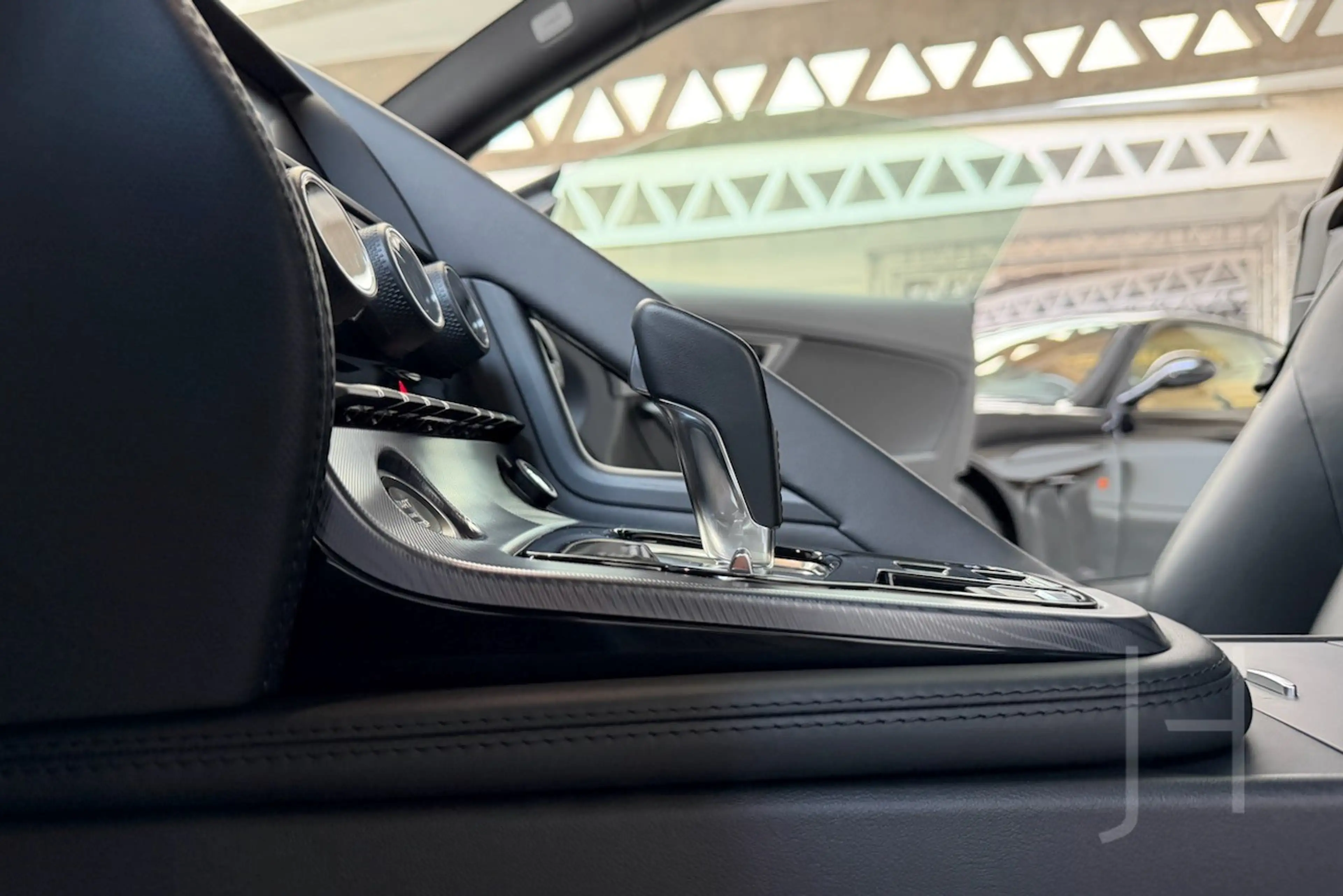 Jaguar F-Type P380 AWD Auto R-DYNAMIC Coupe — photo 6