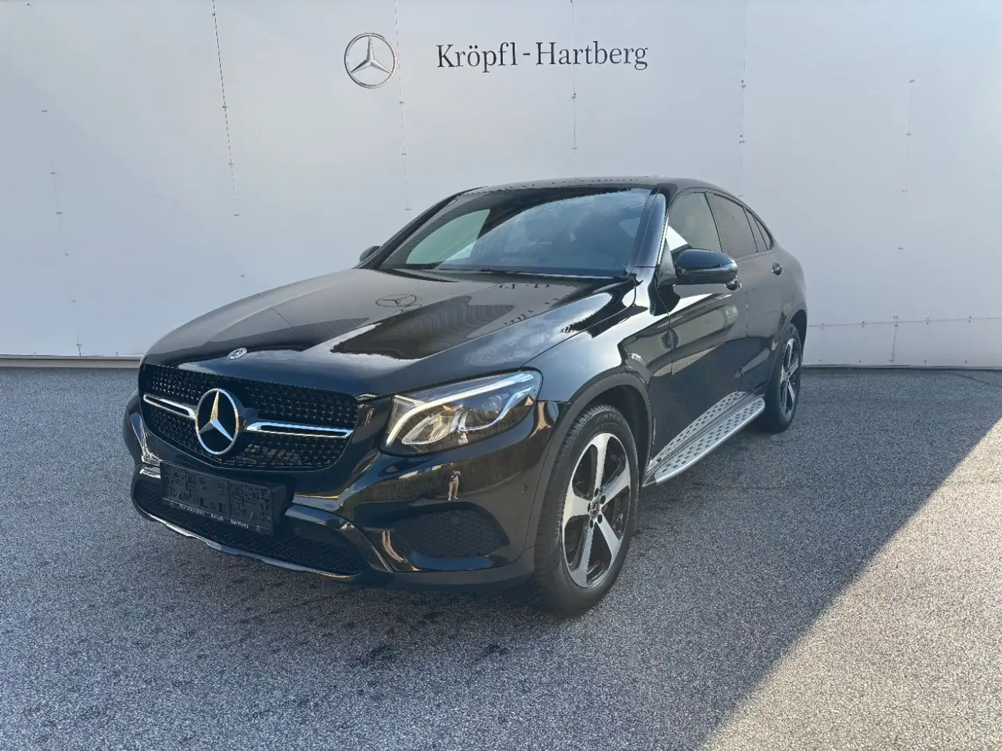 Mercedes-Benz GLC 220 d 4MATIC Coupé PTS Shz Navi LED eHeck Schwarz - 2