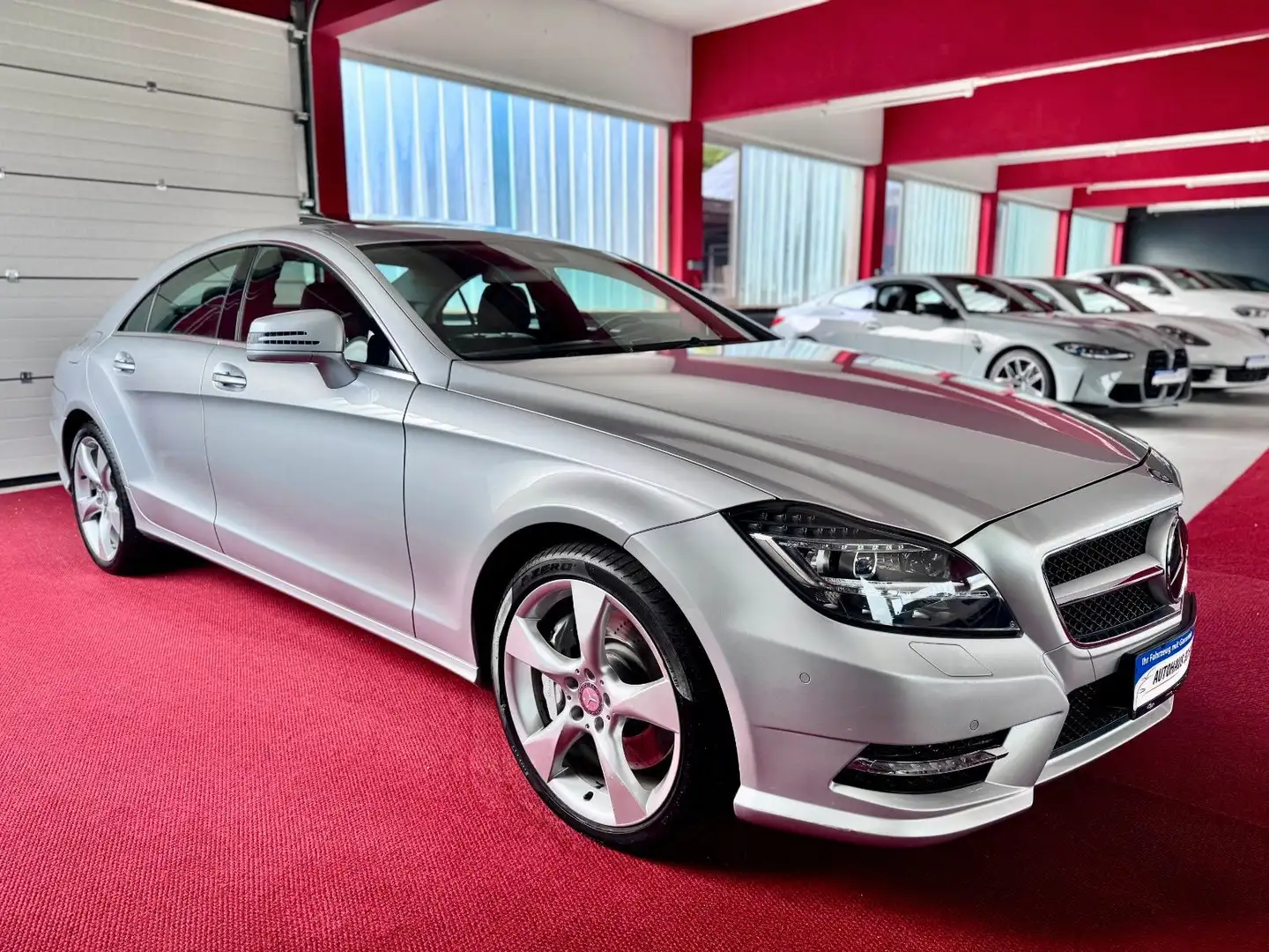 Mercedes-Benz CLS 500 AMG Paket 4Matic Distronic Arimatic ILS Silber - 2