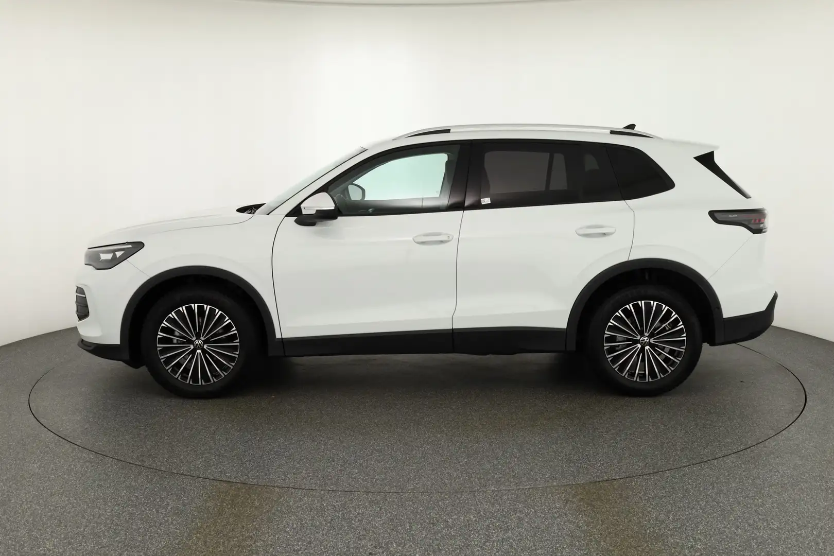 Volkswagen Tiguan 1.5 eTSI DSG Life LED Navi Kamera AHK ACC Blanco - 2