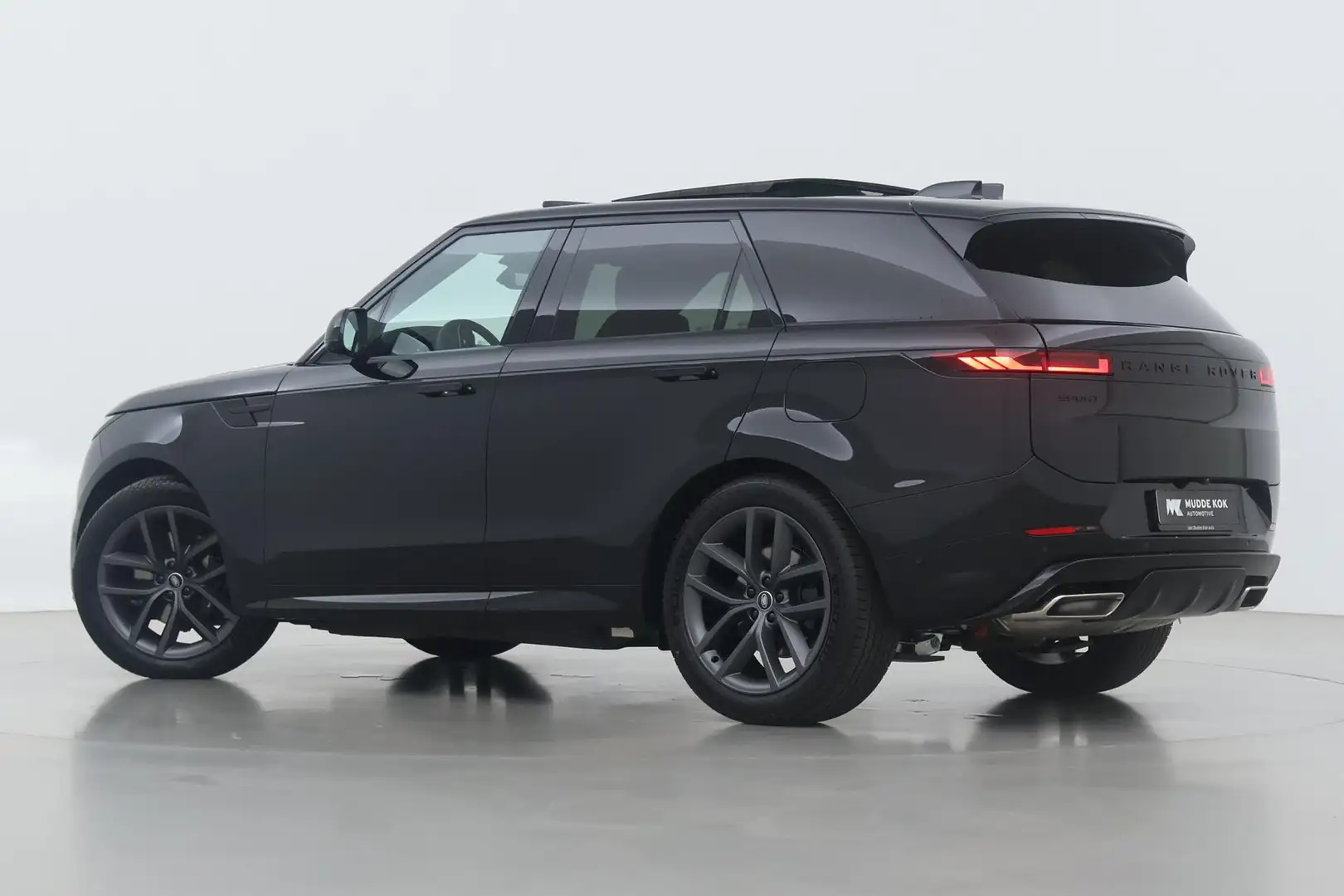 Land Rover Range Rover Sport 3.0 P460e Dynamic HSE PHEV | Black Pack | Luchtver Zwart - 2
