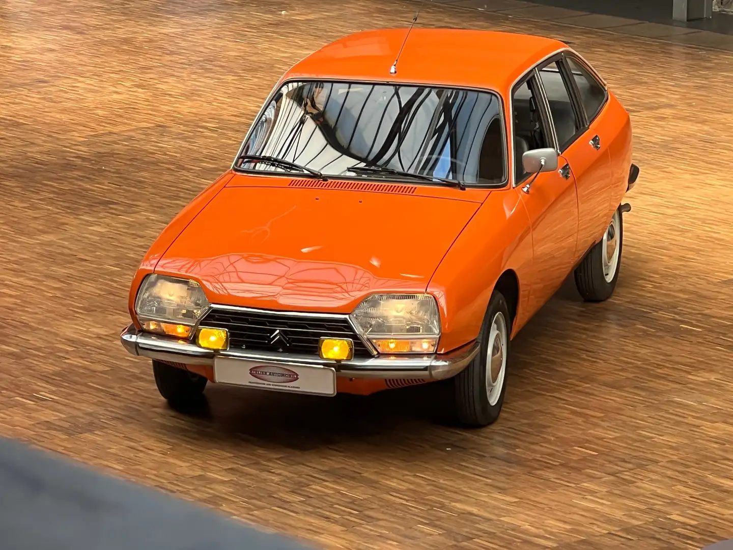 Citroen GS 1220 Club Orange - 1