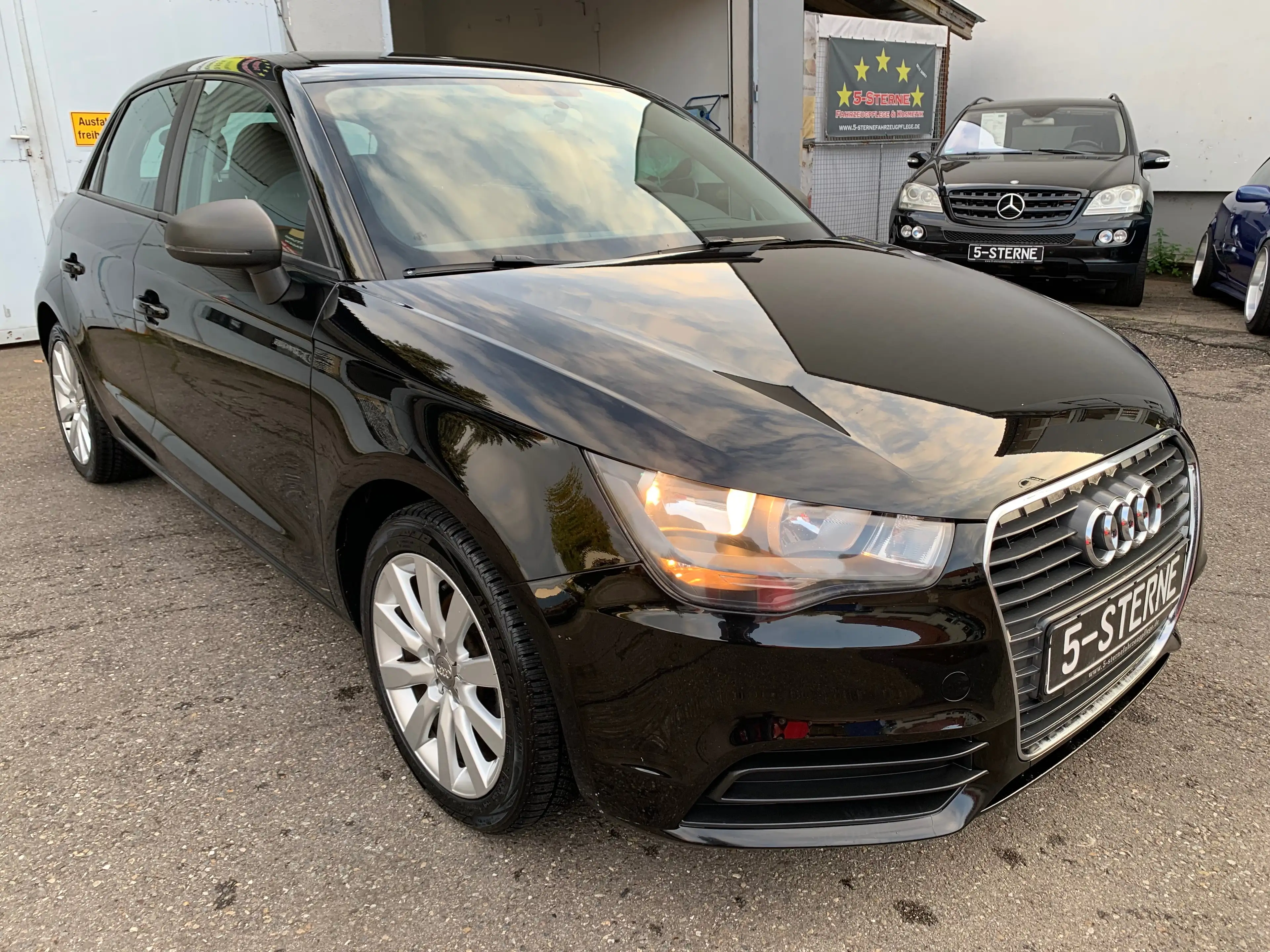 Audi A1 Attraction*Klima*Sitzheizung*Scheckheft*Start/Stop*Allwetterreifen NEU*Inspektion NEU — photo 8