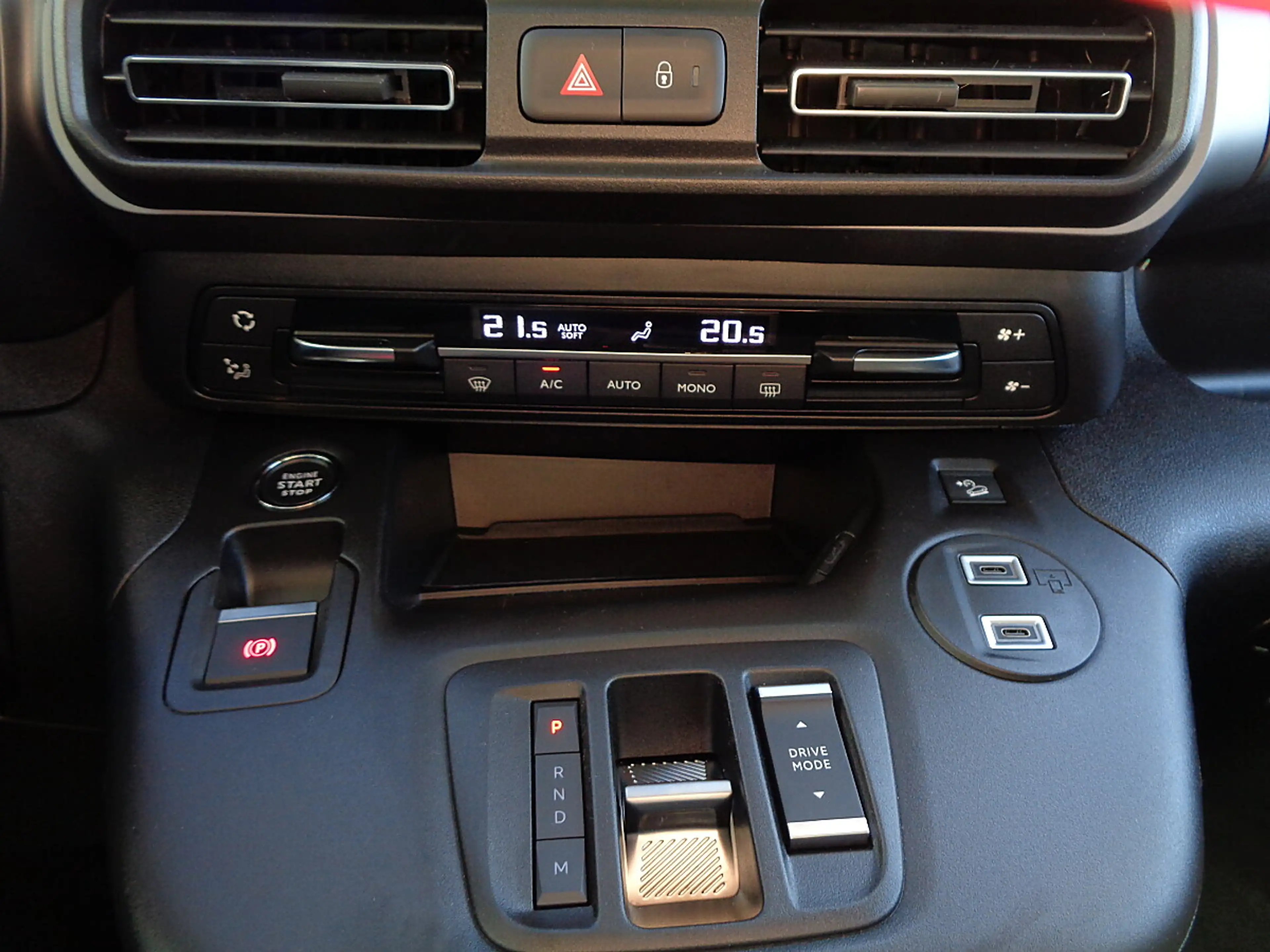 Fiat Doblo M Diesel 130 AUTOMATIK DIESEL S&S — photo 12