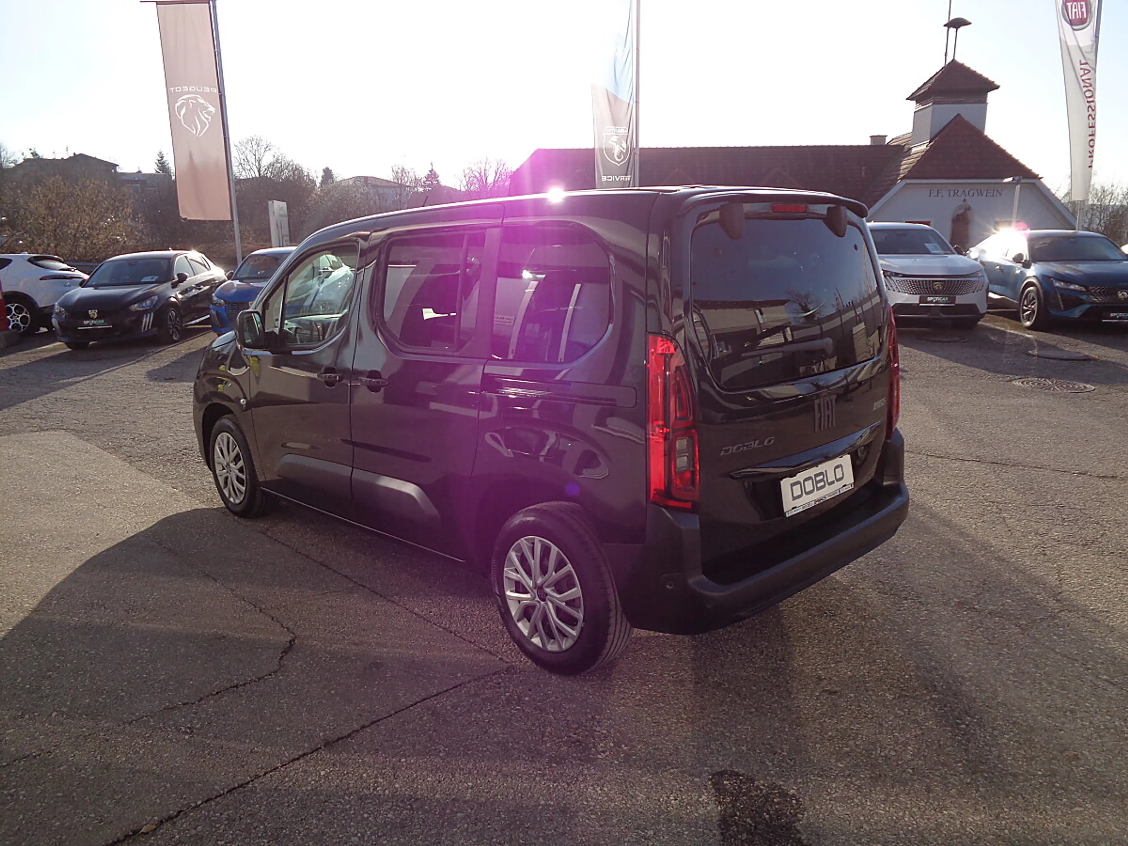 Fiat Doblo M Diesel 130 AUTOMATIK DIESEL S&S — photo 5