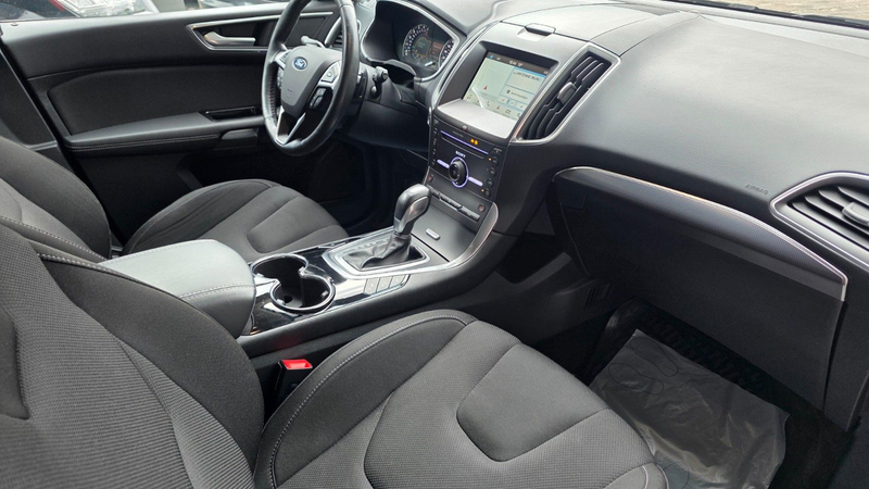 Ford S-Max 2.0 TDCi Titanium LED NAVI — photo 11