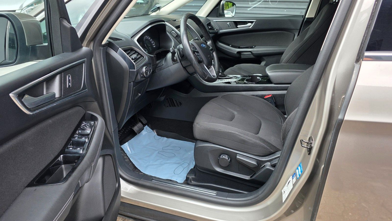 Ford S-Max 2.0 TDCi Titanium LED NAVI — photo 8