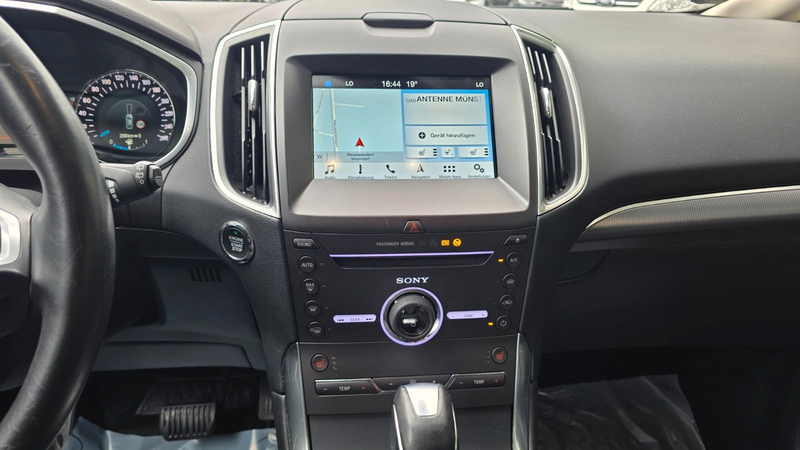 Ford S-Max 2.0 TDCi Titanium LED NAVI — photo 15