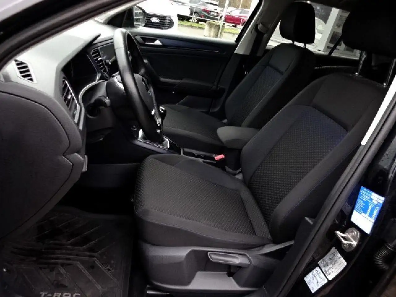 Volkswagen T-Roc, фото 7