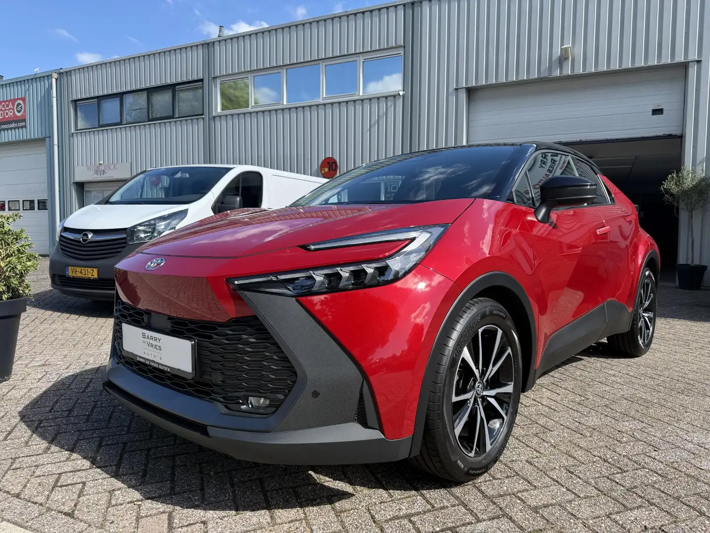 Toyota C-HR 1.8 Hybrid 140 Executive | Adaptieve Cruise Contro Rouge - 1