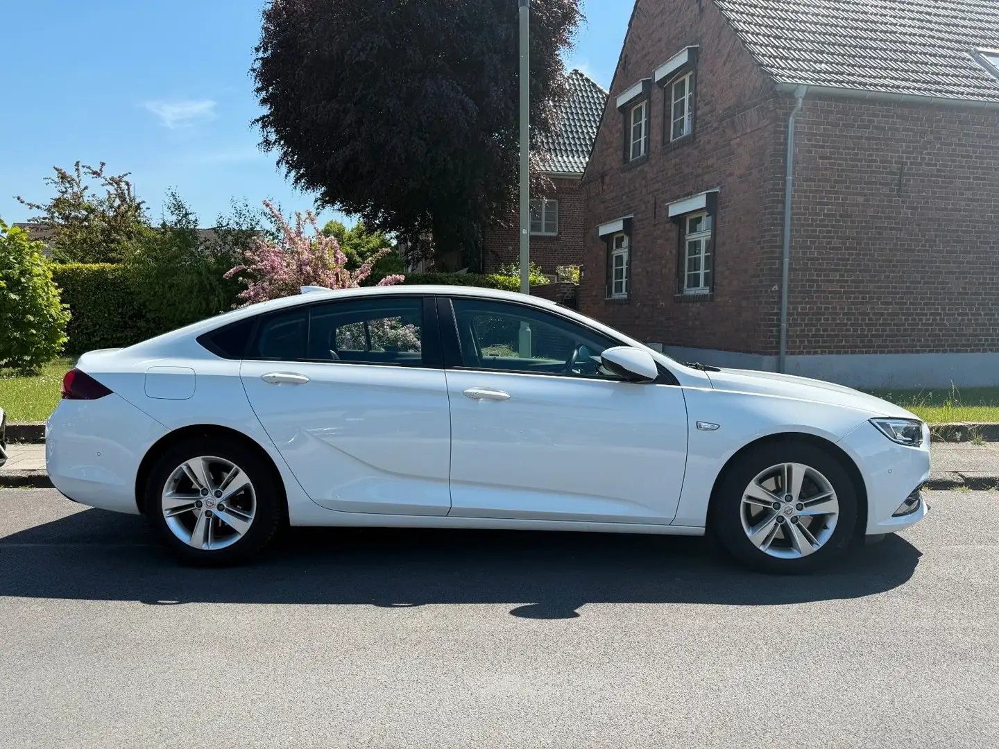 Opel Insignia B Grand Sport Business Edition Cam/LED Blanc - 2