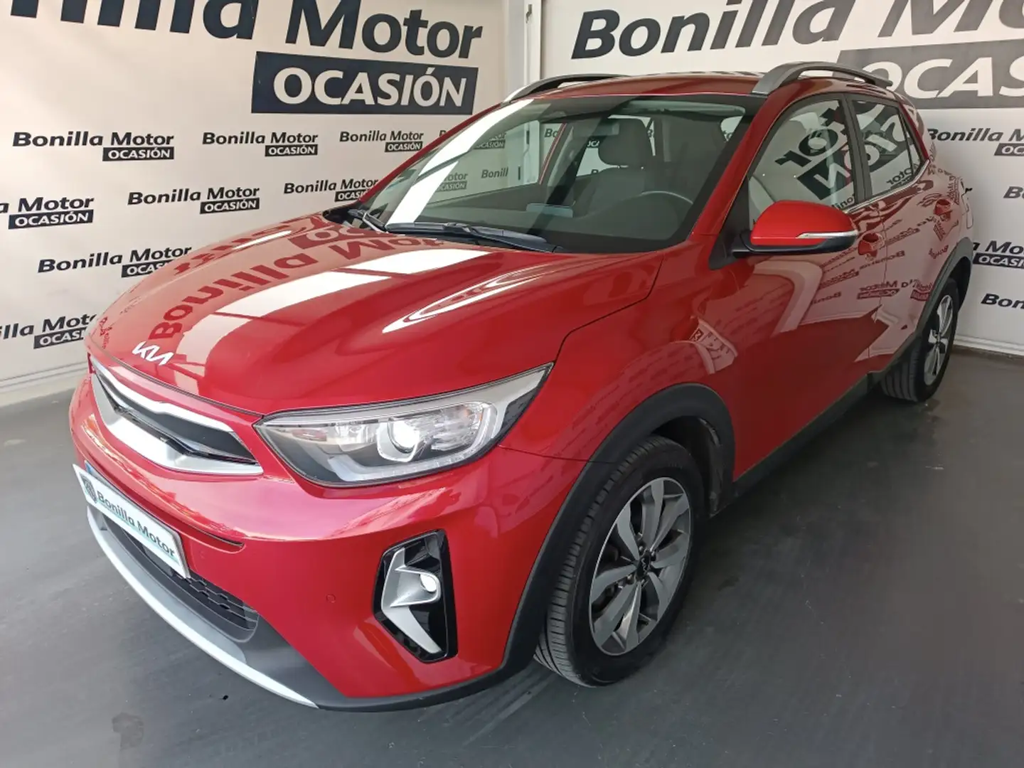 Kia Stonic 1.0 T-GDi MHEV Drive 100 Rouge - 1