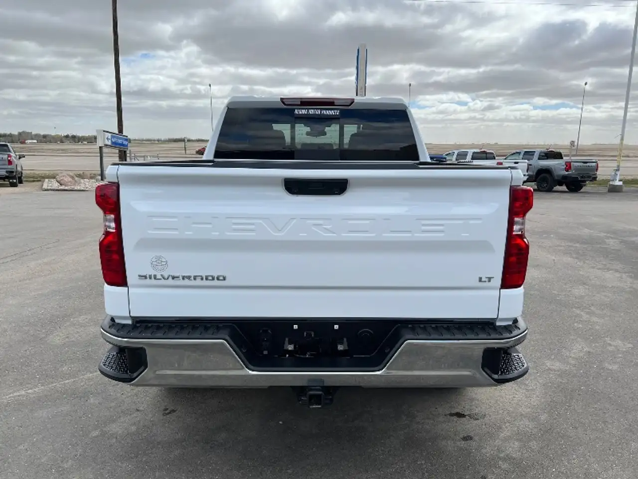 Chevrolet Silverado 1500 снимка Chevrolet Silverado 1500
