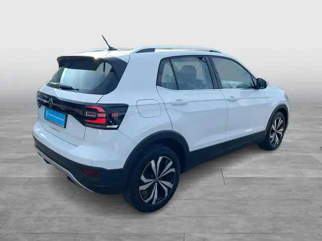 Volkswagen T-Cross view 5