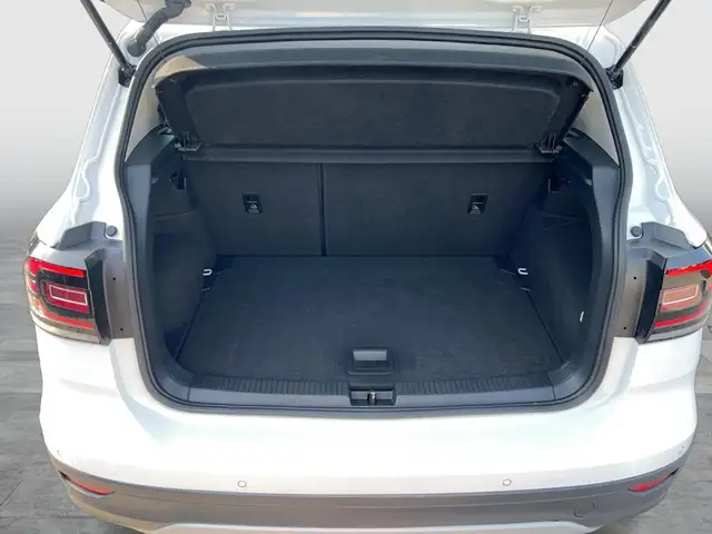 Volkswagen T-Cross view 13
