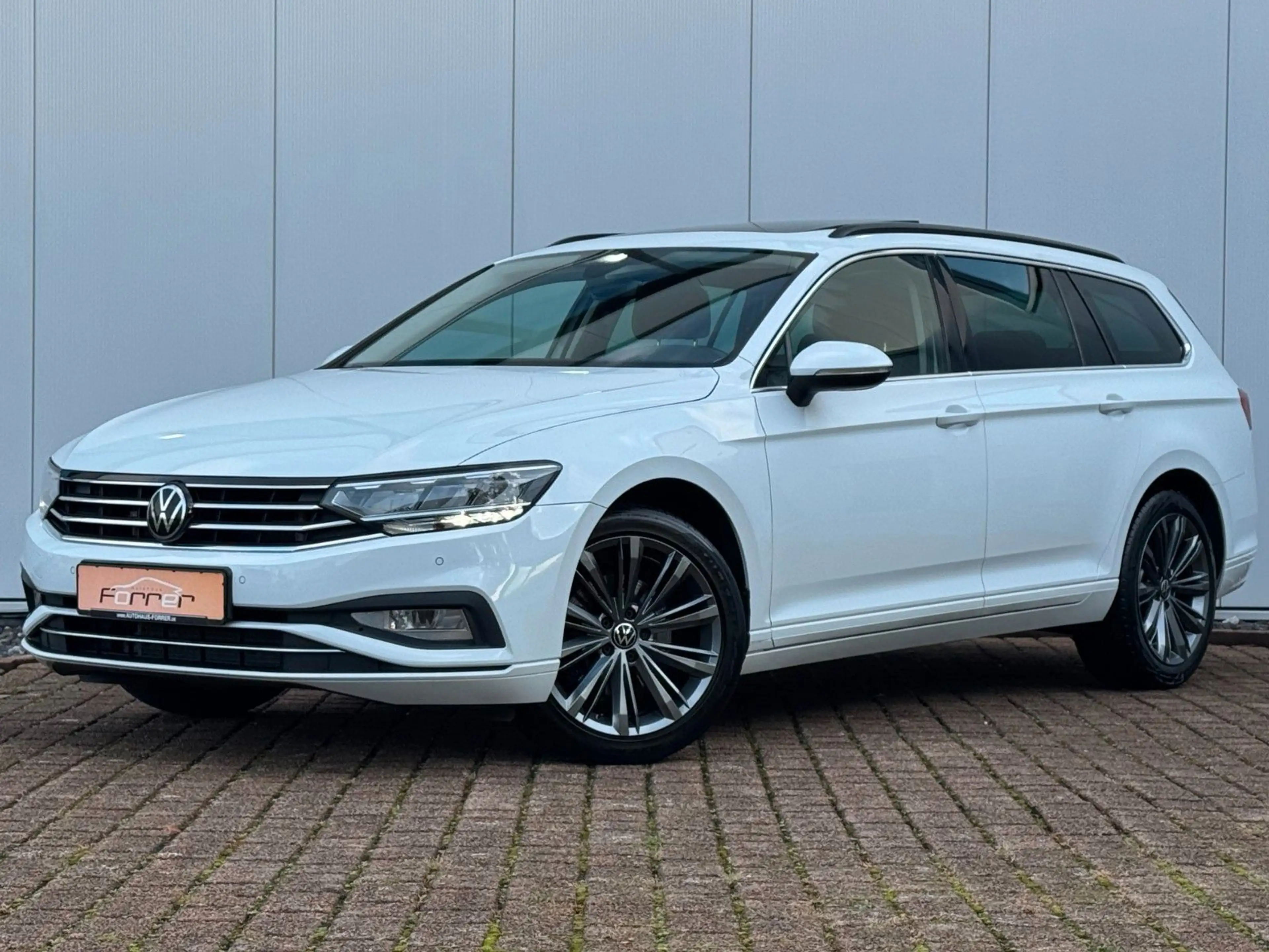 Volkswagen Passat Variant Passat Var. 2.0 TDI "Business" DSG LED ACC CAM