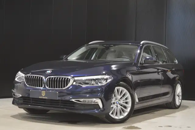BMW 540 i xDrive Touring Luxury Line 1 HAND