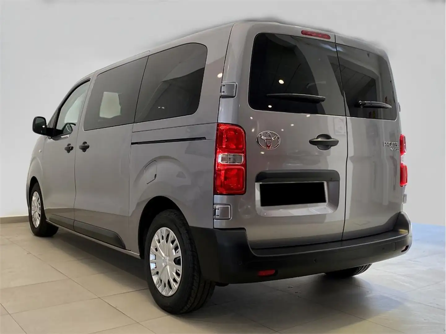 Toyota Proace Shuttle L1 2.0D 106kW (145CV) 6MT VX 9p - 2