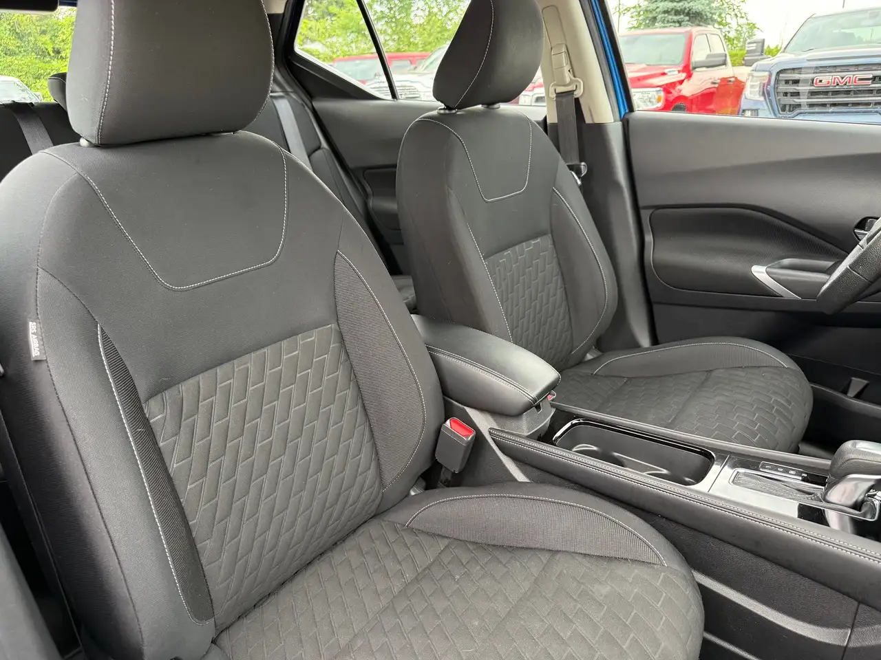 Nissan Kicks снимка Nissan Kicks