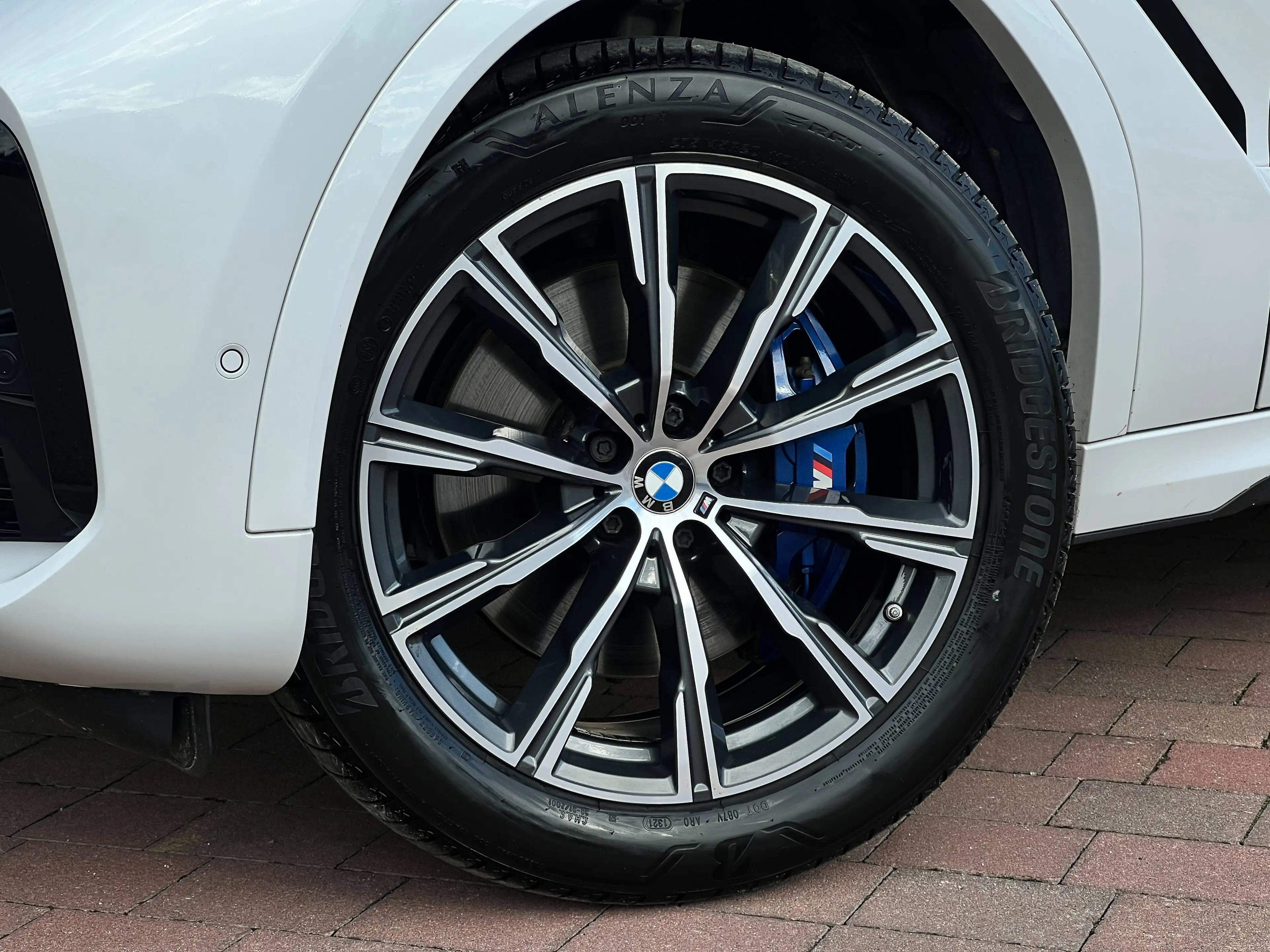 BMW X6 X6 xDrive30d 48V Aut.*M PAKET*SOFTCLOSE*360 GRAD*PANO*HEAD UP*ACC*LASER*KREDIT*GARANTIE — photo 12