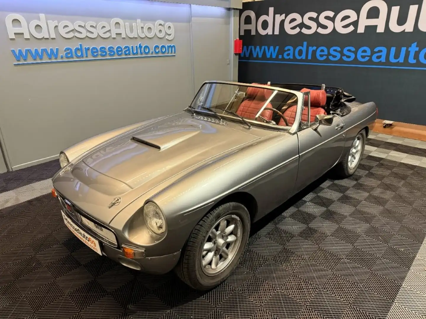 MG MGB MGB V8 CABRIOLET Grau - 2