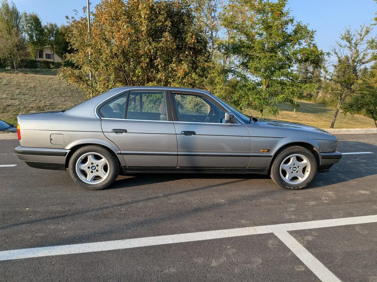 BMW 520i Europa, foto 6