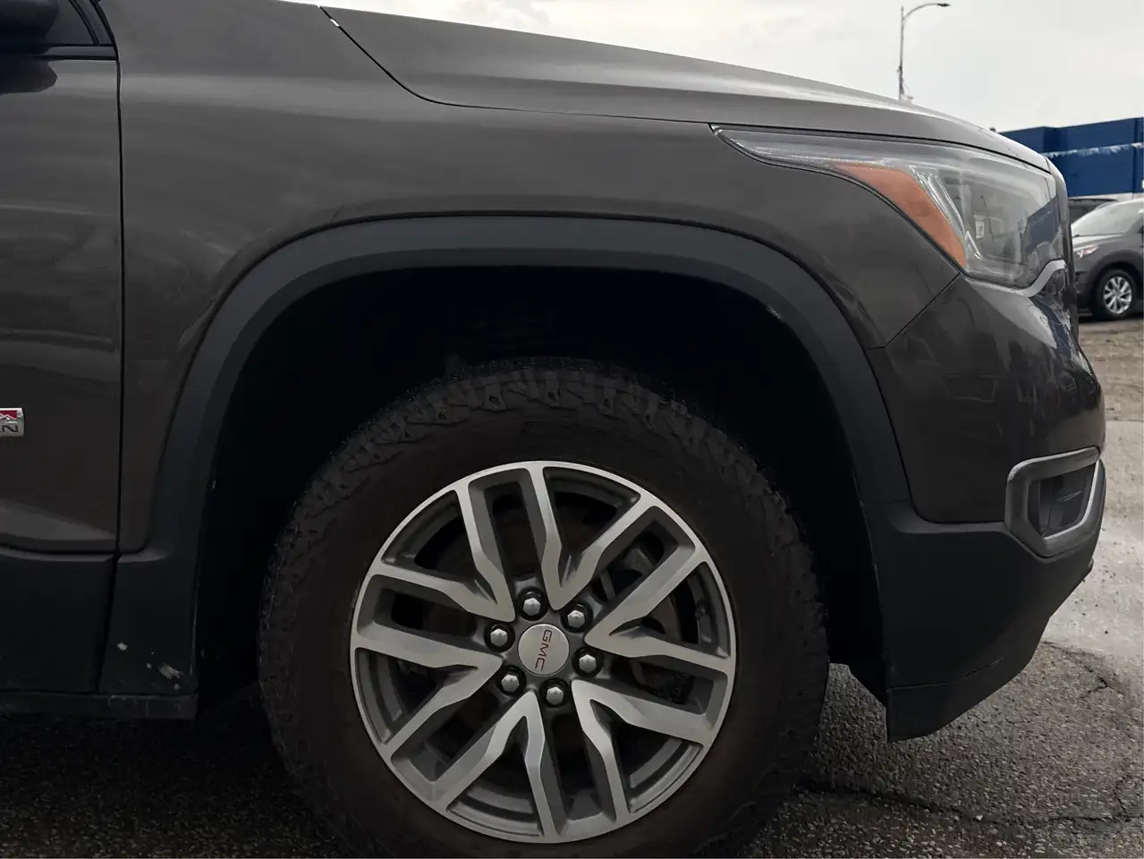 GMC Acadia снимка GMC Acadia