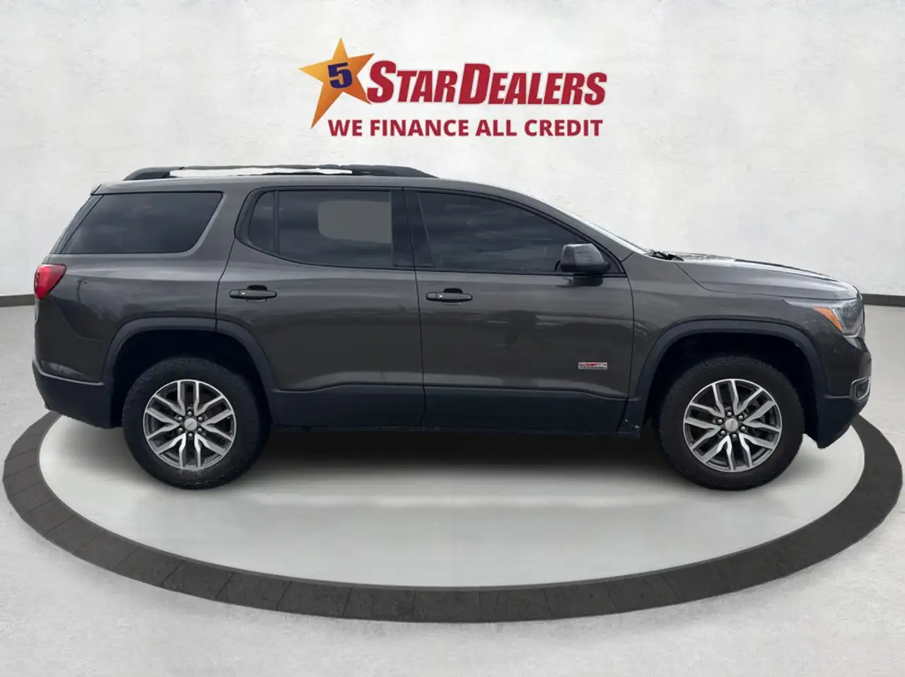GMC Acadia снимка GMC Acadia