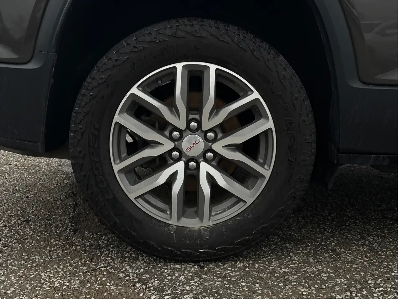 GMC Acadia снимка GMC Acadia