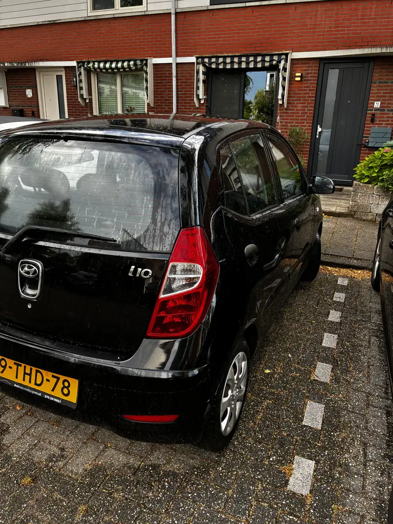 Hyundai i10 1.1 i-Drive airco, 5drs, elektrische ramen Černá - 1