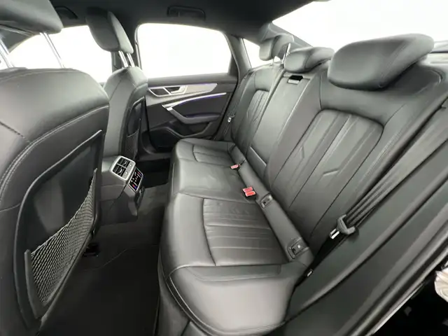 Audi A6 view 8