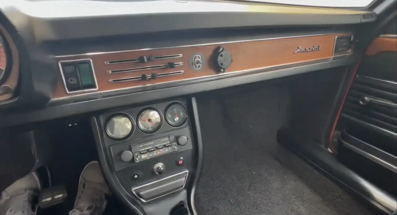 Audi 100 Coupe S, foto 6