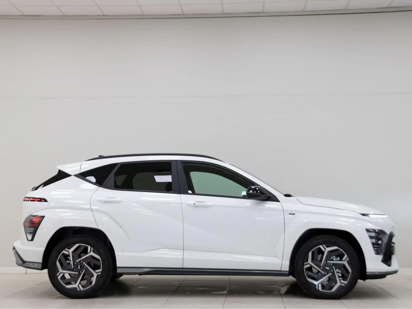 Hyundai KONA 1.6T 150CV N Line Blanco - 2