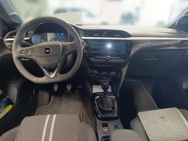 Opel Corsa view 10