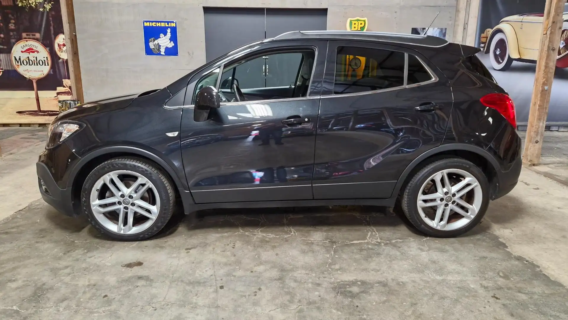 Opel Mokka 1.4 T Cosmo 140PK | Rijklaarprijs | Camera | Cruis Zwart - 2