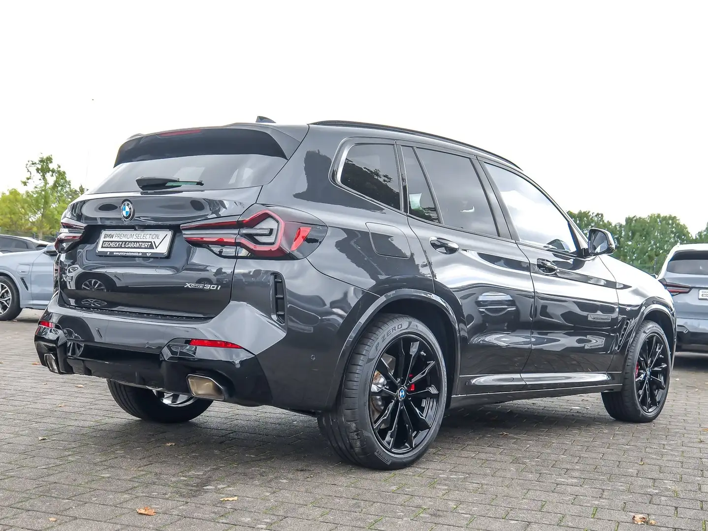 BMW X3 xDrive30i M Sport HUD PANO ACC AHK RFK NAVI Grau - 2