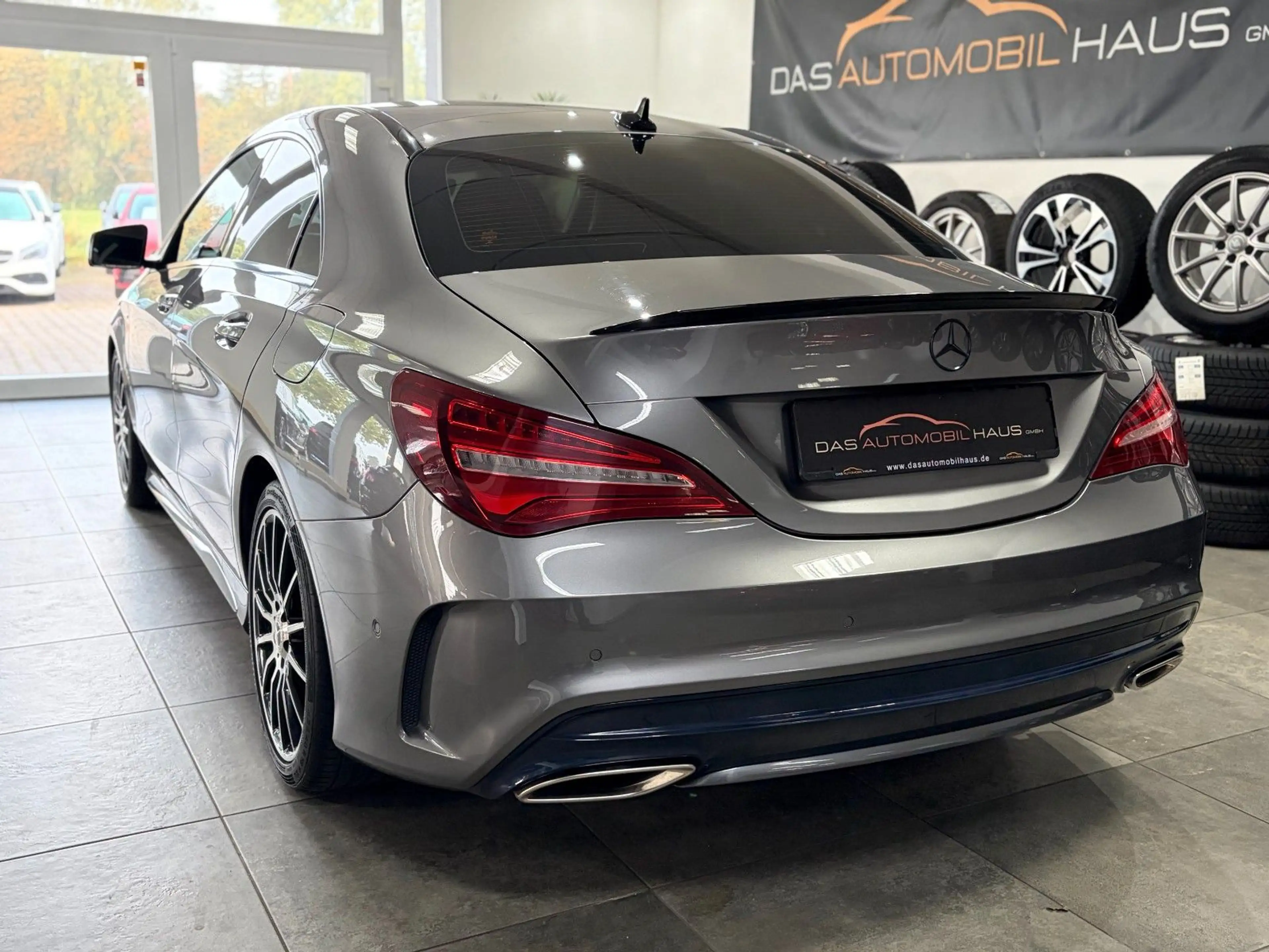 Mercedes-Benz CLA 180 AMG*EDITION*LED*Alcantara*Klimatronic* — photo 8