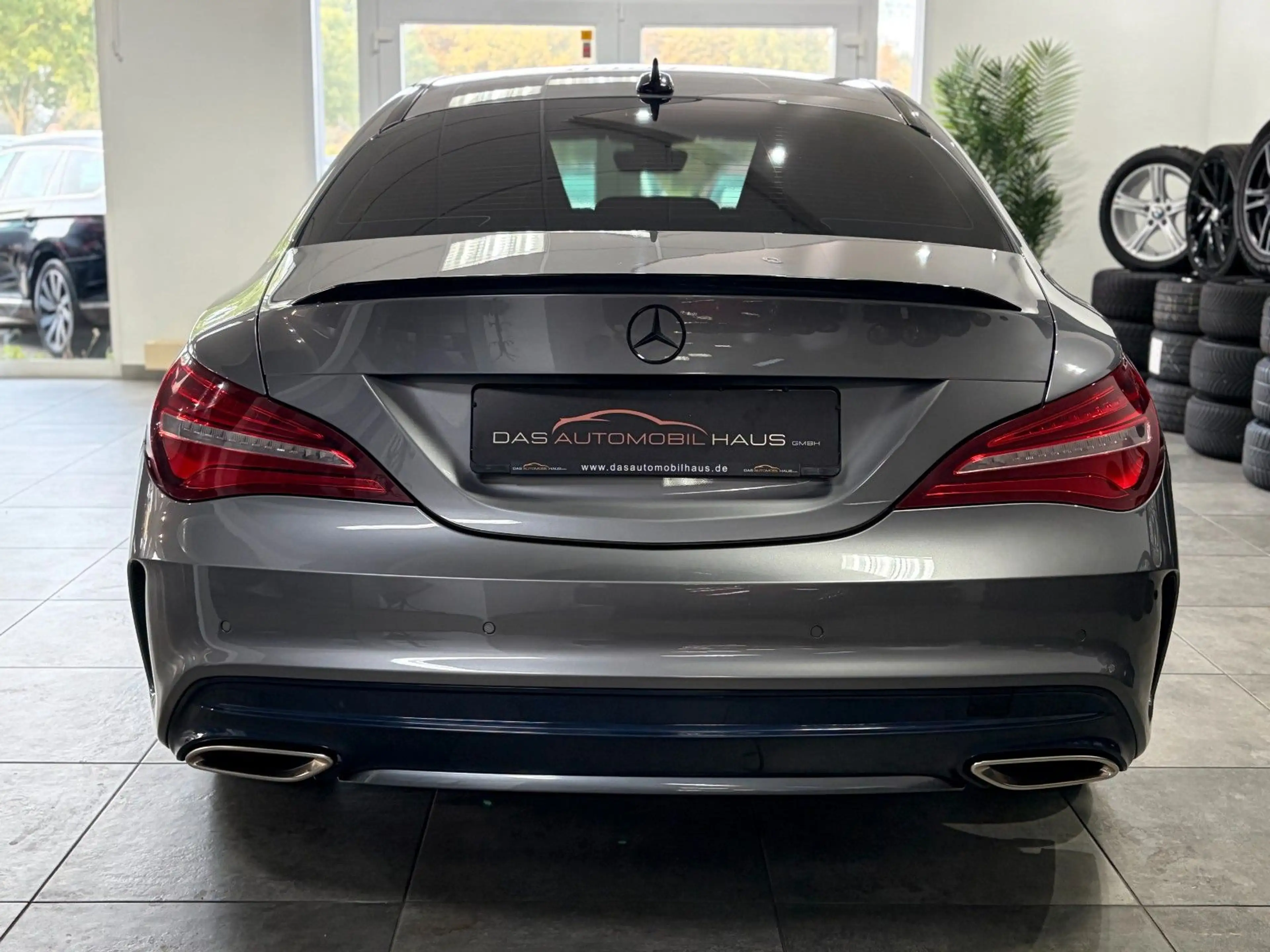 Mercedes-Benz CLA 180 AMG*EDITION*LED*Alcantara*Klimatronic* — photo 9