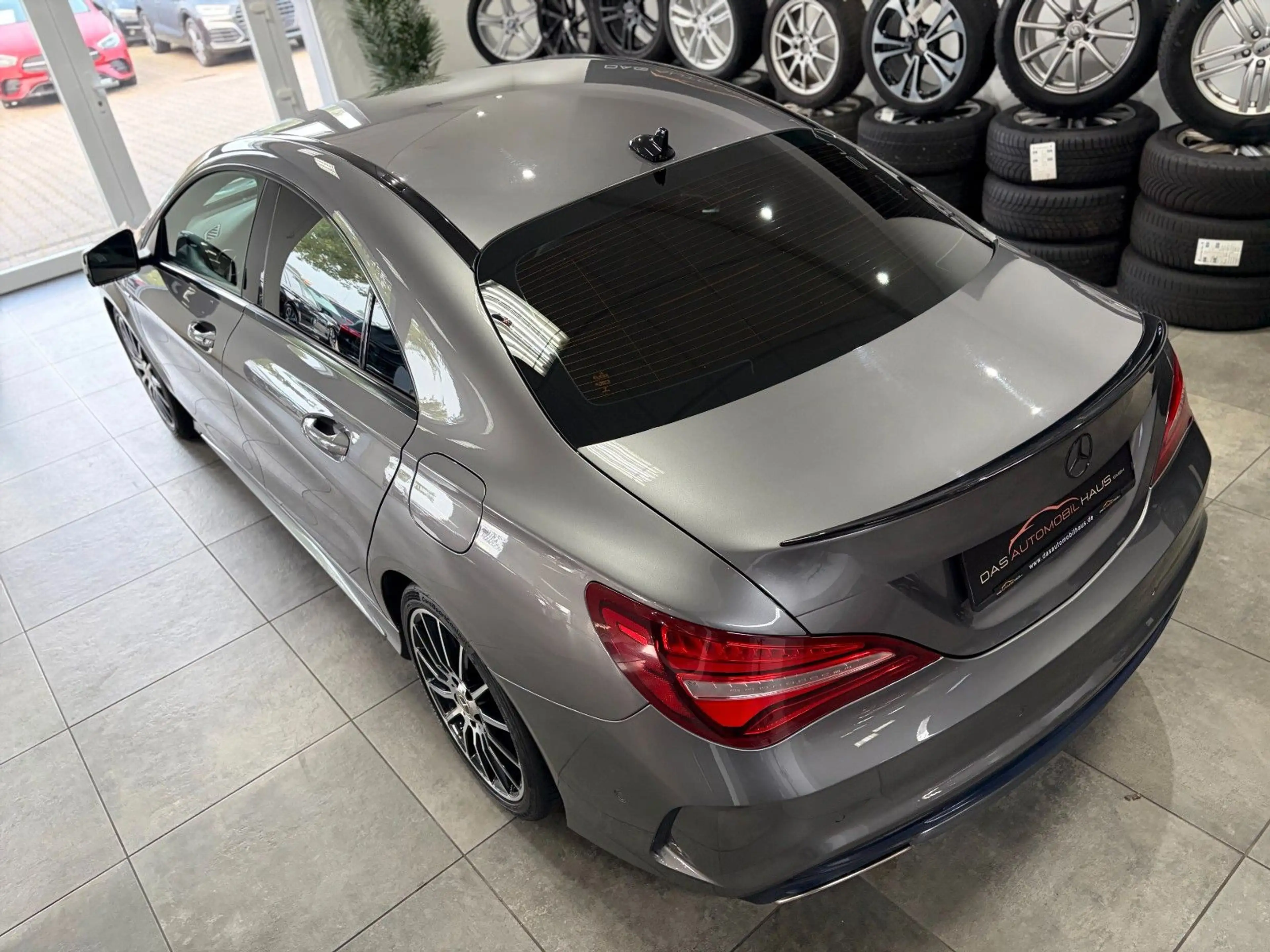 Mercedes-Benz CLA 180 AMG*EDITION*LED*Alcantara*Klimatronic* — photo 12