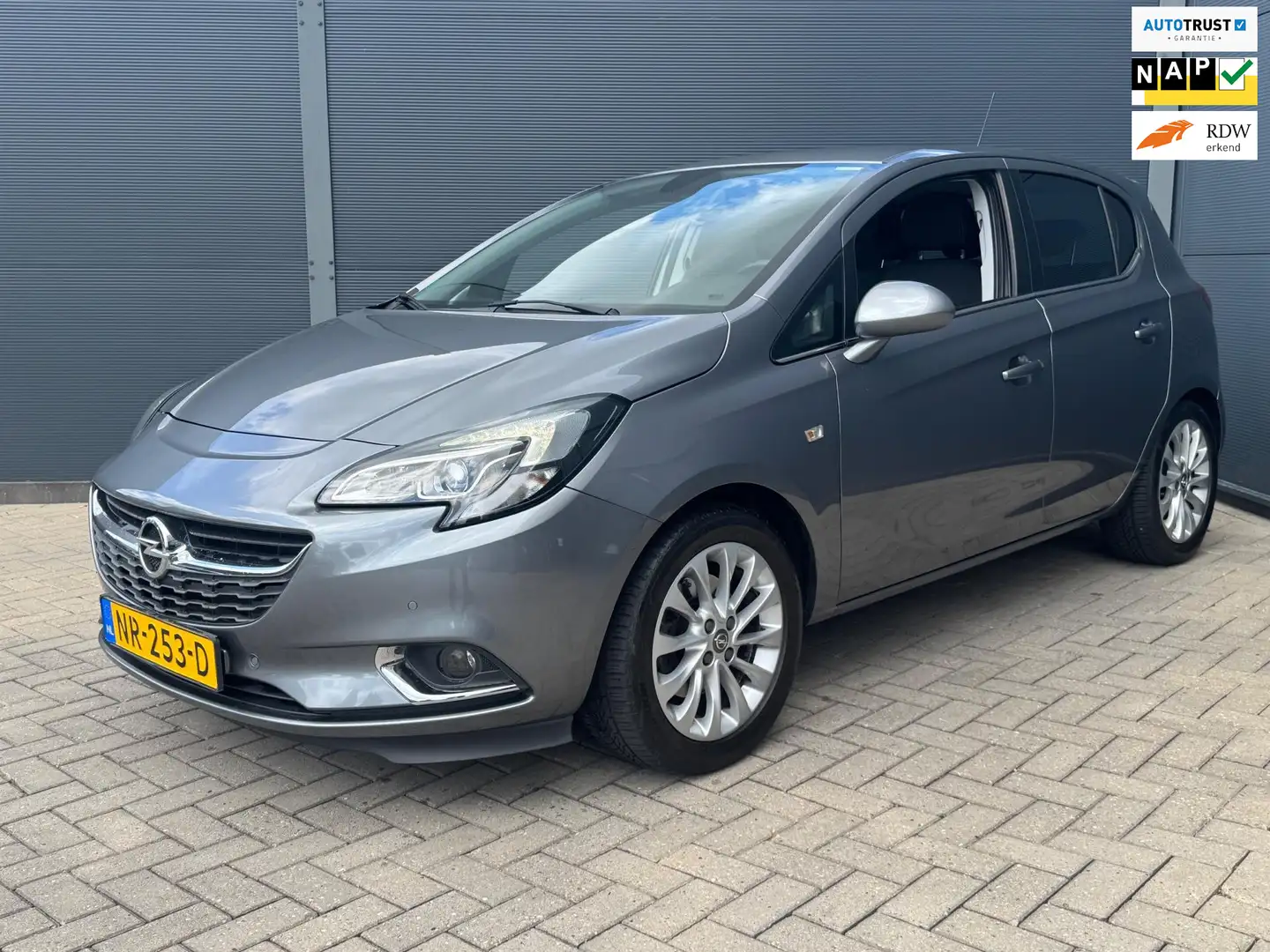 Opel Corsa 1.0 Turbo / Camera / Navi / Nap / Trekhaak Grijs - 1