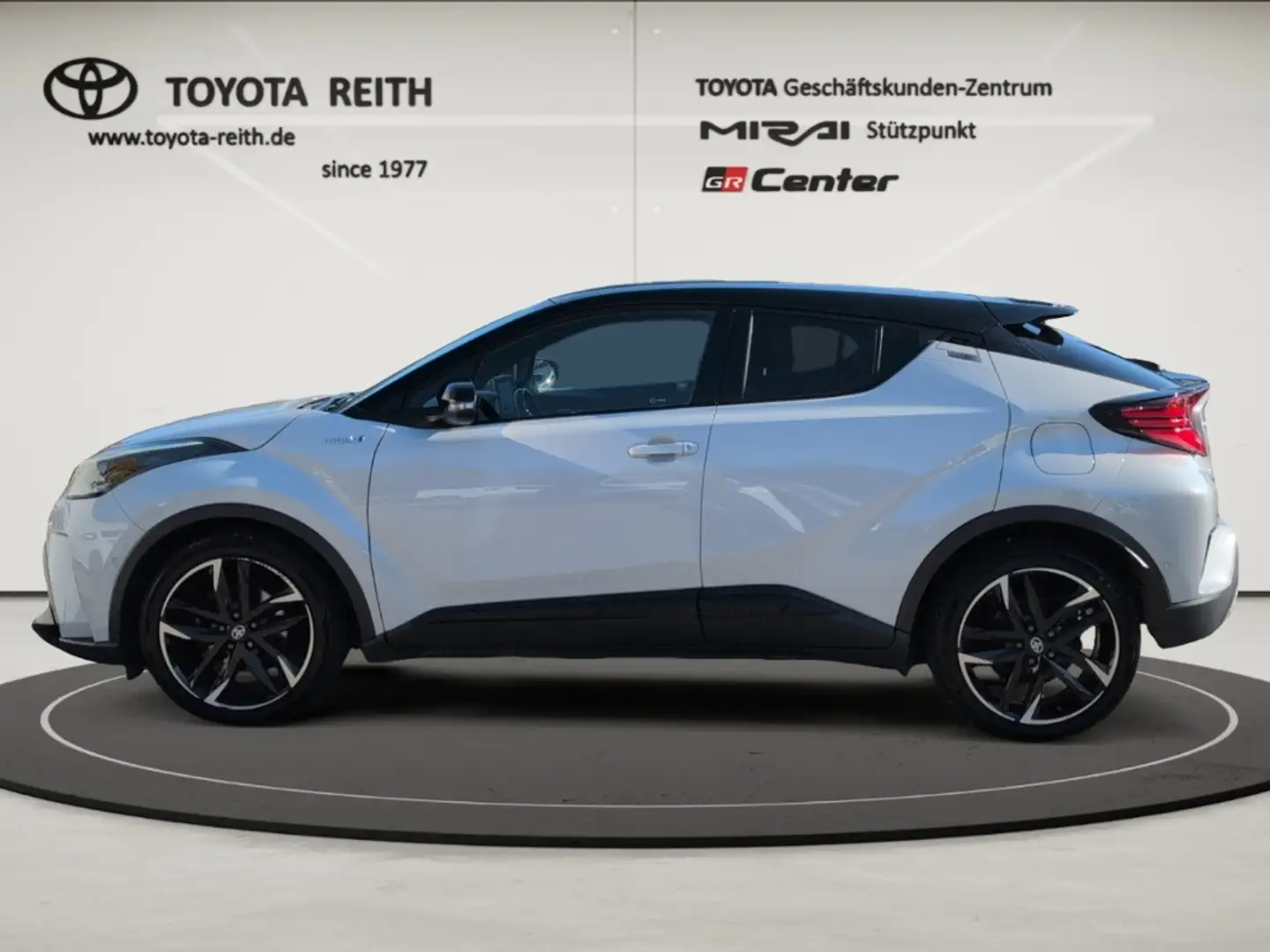 Toyota C-HR Hybrid GR Sport 2.0 EU6d Navi Leder Soundsystem JB Grijs - 2
